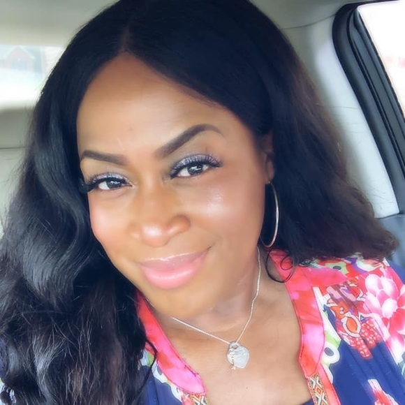 Hi, I’m Shekel. - Picture 1 of 3